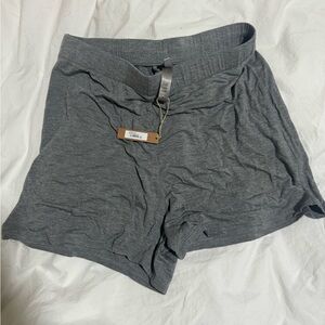 NWT Skims sleep short